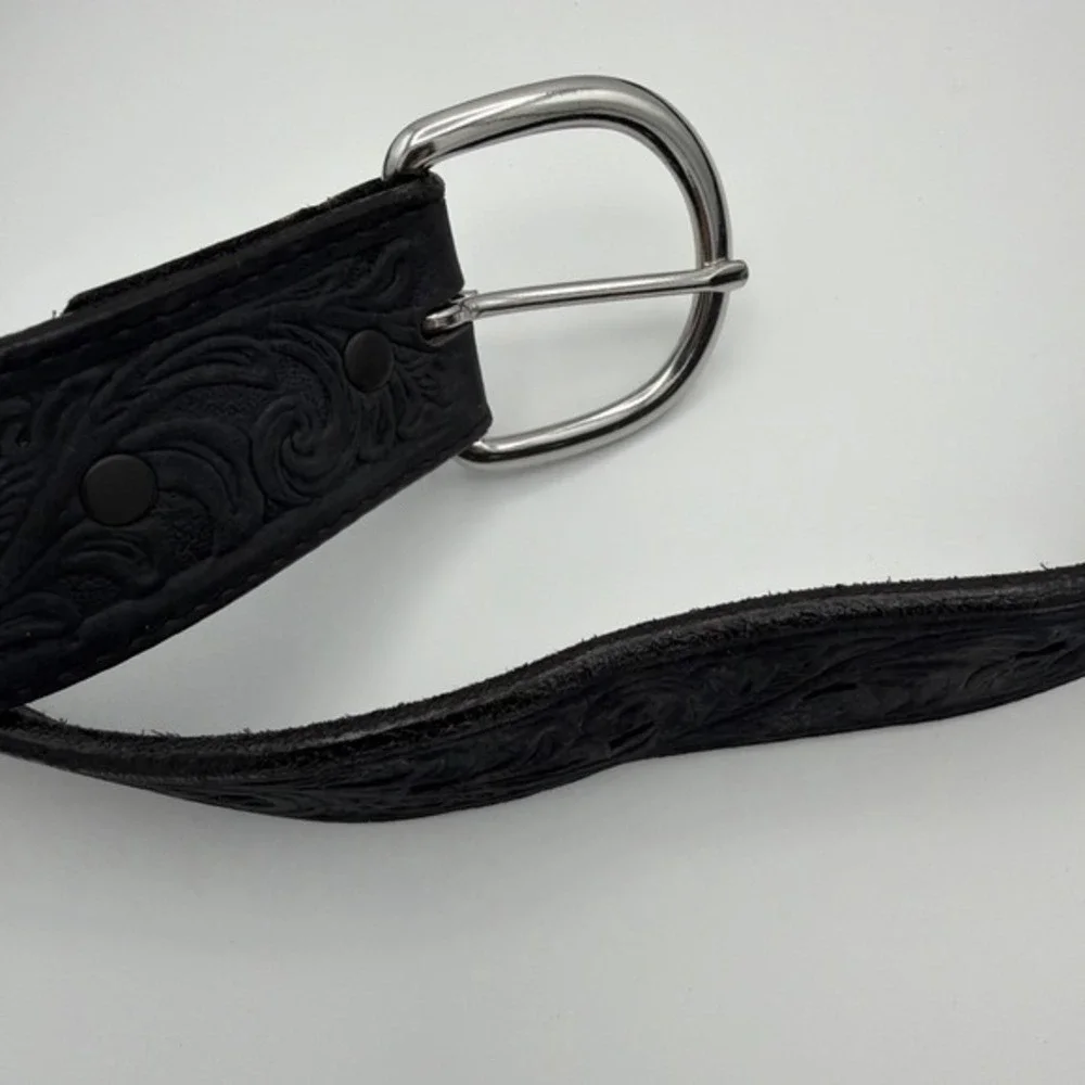 Silver Creek Leather Belt 42 Inch Black  Western Fits 32-34 Silver Buckle 3859‎